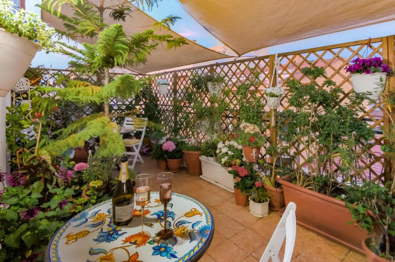 Alghero Roof Garden Bed and Breakfast