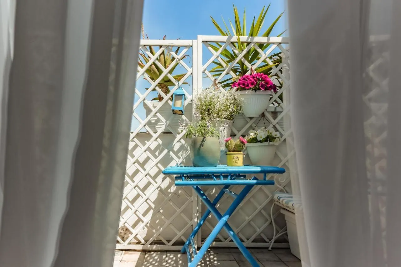 Alghero Roof Garden Bed and Breakfast