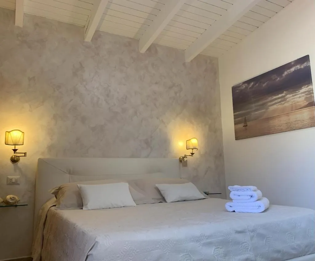 ***  Alghero Roof Garden Bed and Breakfast Italia